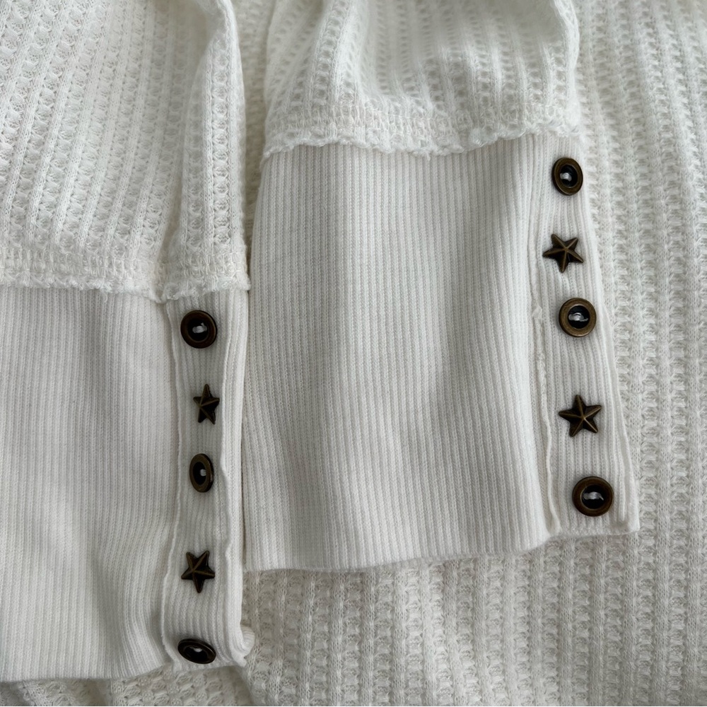 Dylan Thermal Raglan V-Neck - Picture 4 of 4